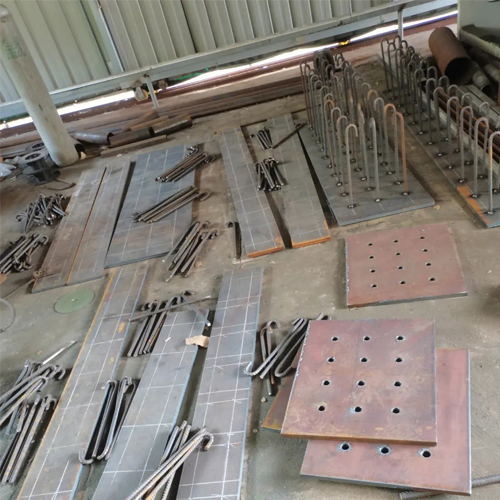 有哪些其他因素会影响上海预埋件位置的确定？